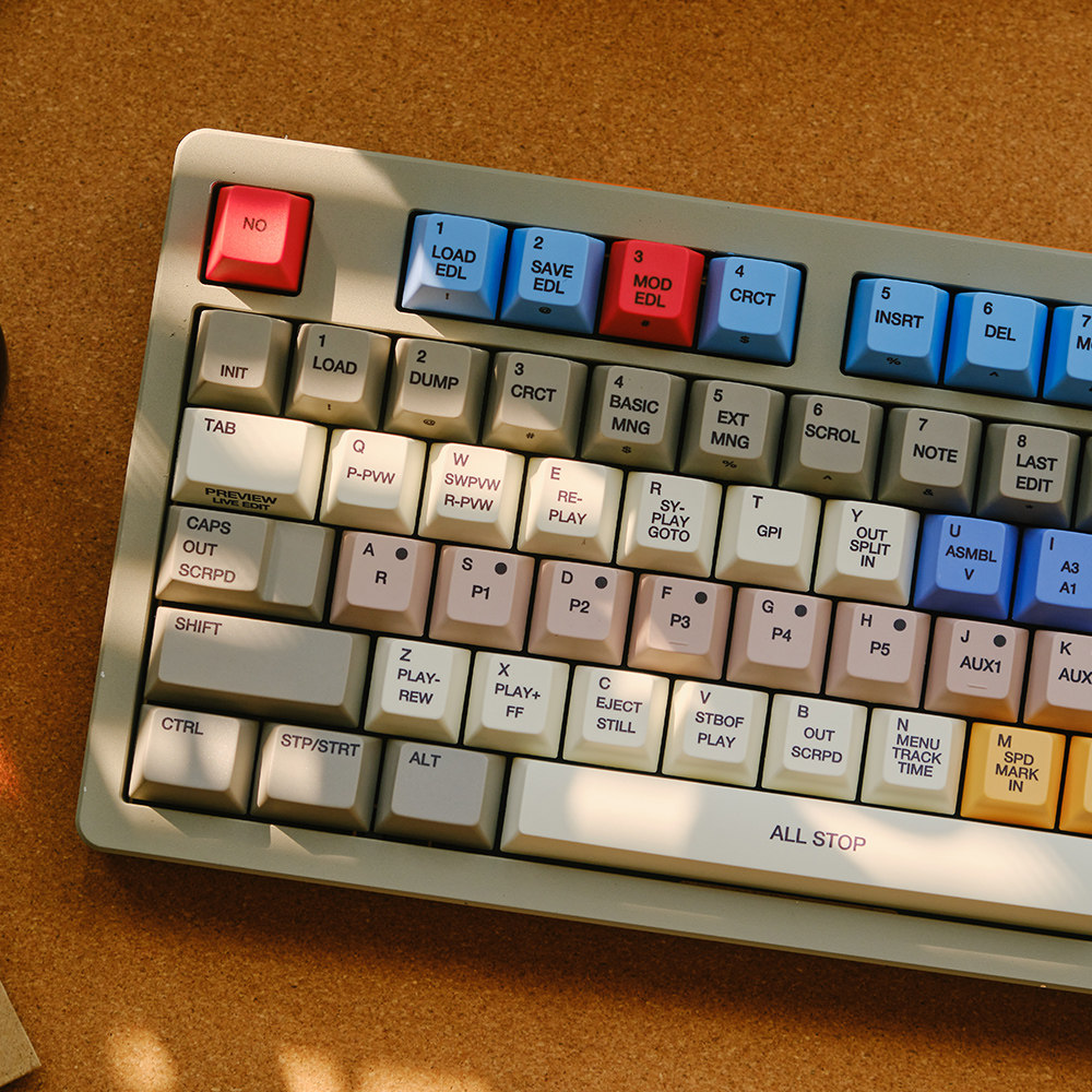 FBB Keycaps S9000 Retro Style  - Gaming Accessories Retro review and price